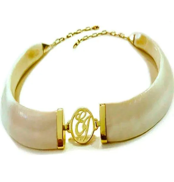 collar jabali personalizado con oro 18 kilates