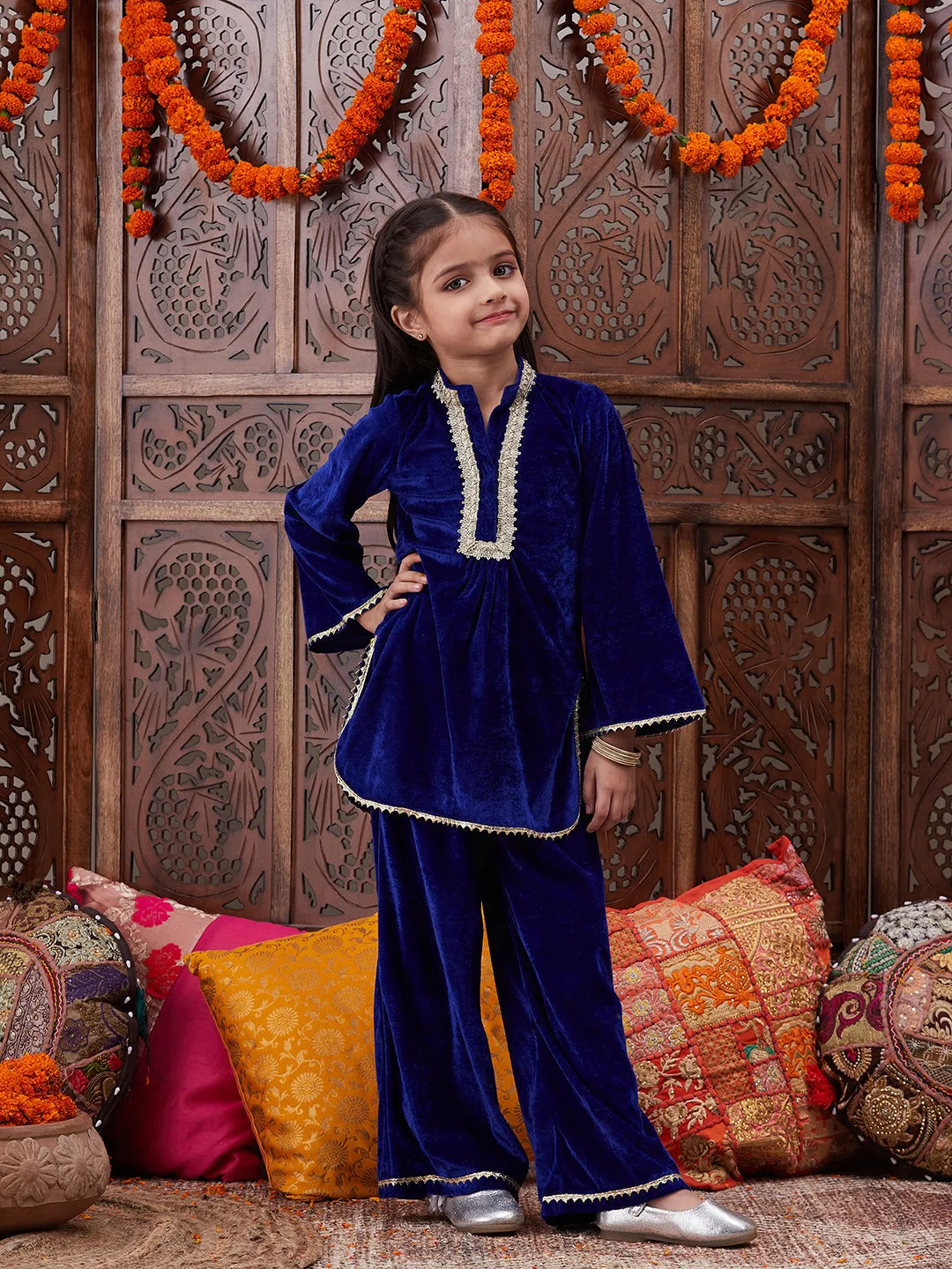 Girls Yoke Design Mandarin Collar Regular Gotta Patti Velvet Kurta With Salwar
