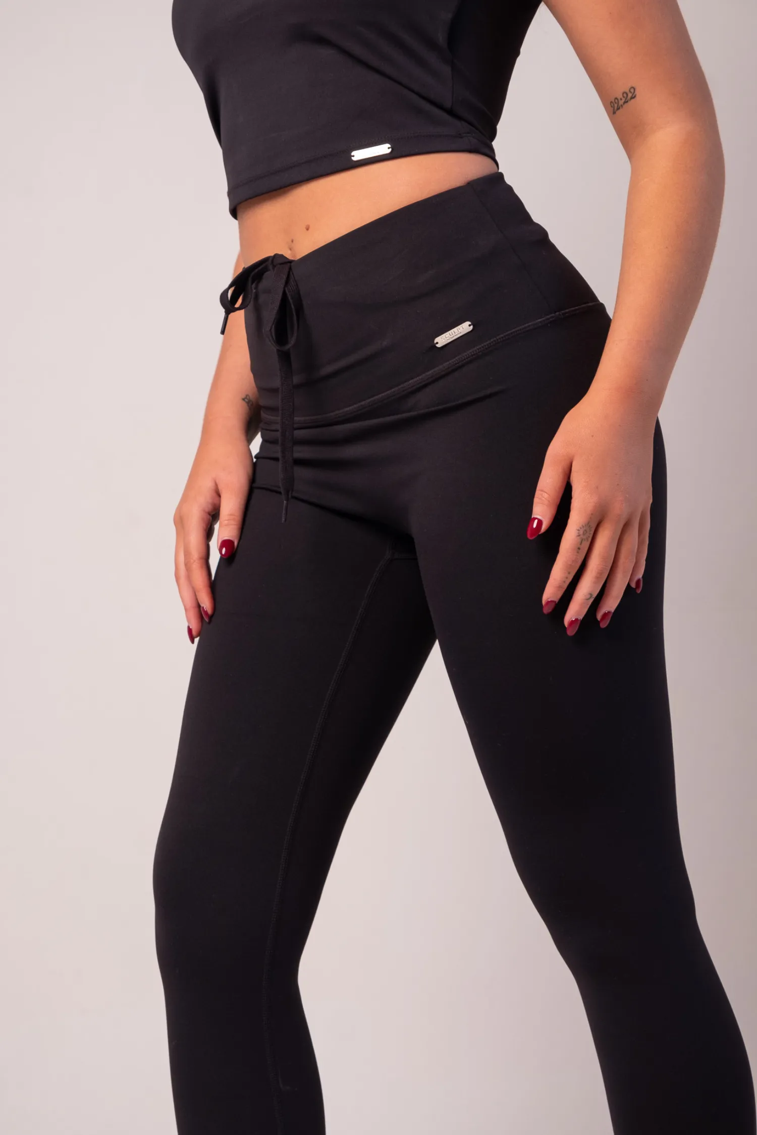 Hybrid High Waisted Leggings Black