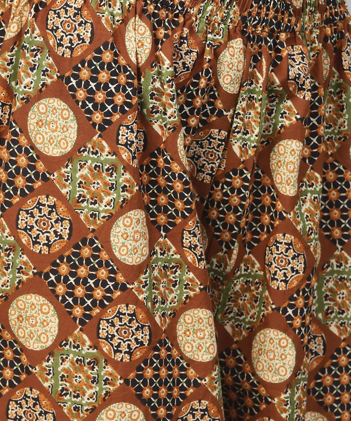 Madarin Collar And Front Placket Cotton Kurta With Ankle Length Printed Palazzo