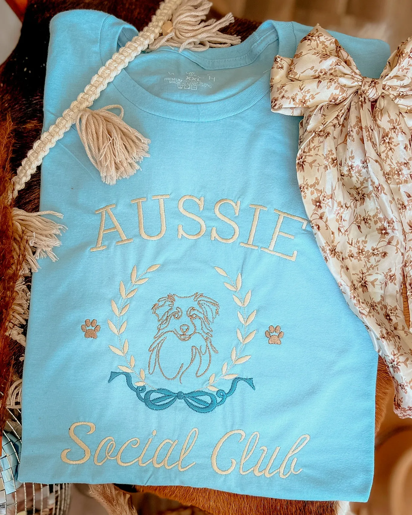 Social Dog Club| CUSTOM SWEATSHIRT