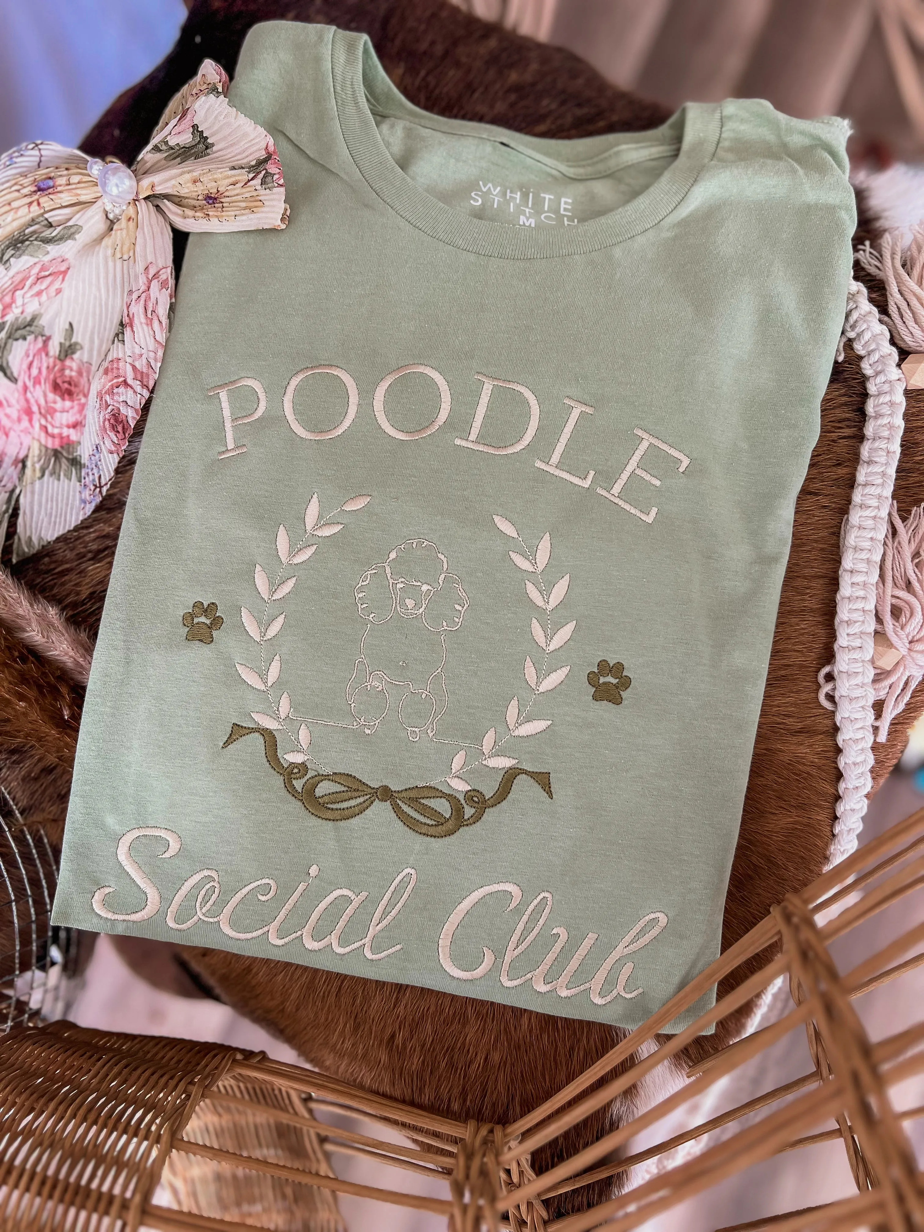 Social Dog Club| CUSTOM SWEATSHIRT